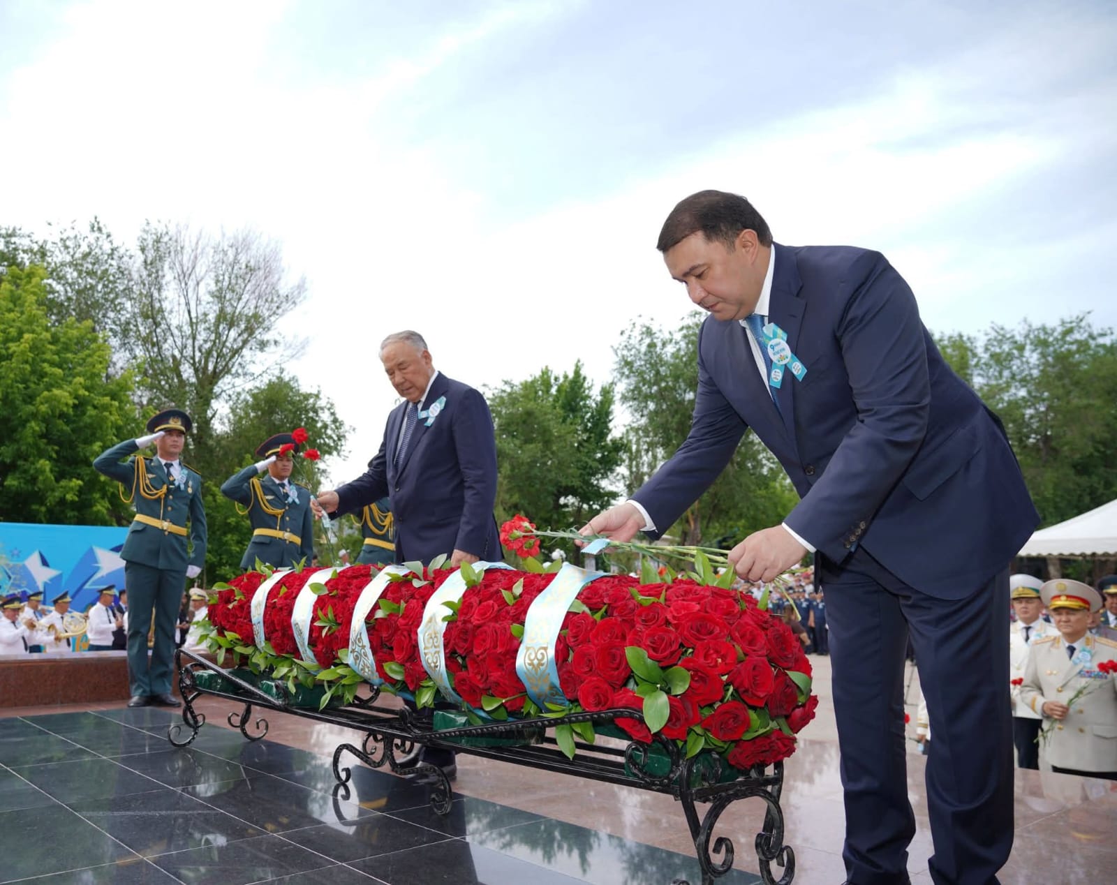 https://www.adyrna.kz/storage/uploads/9xTJOApza1L7wJWzRLpKArdIH6R54orhH3ymjrvd.jpg