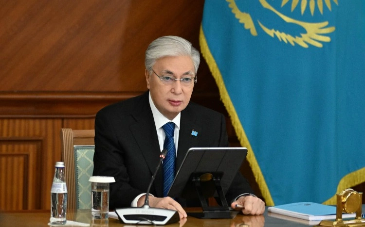 https://www.adyrna.kz/storage/uploads/CvrrU4oufctmrzCqT75kk7b1i7GzWfo3CHgbLB1s.webp