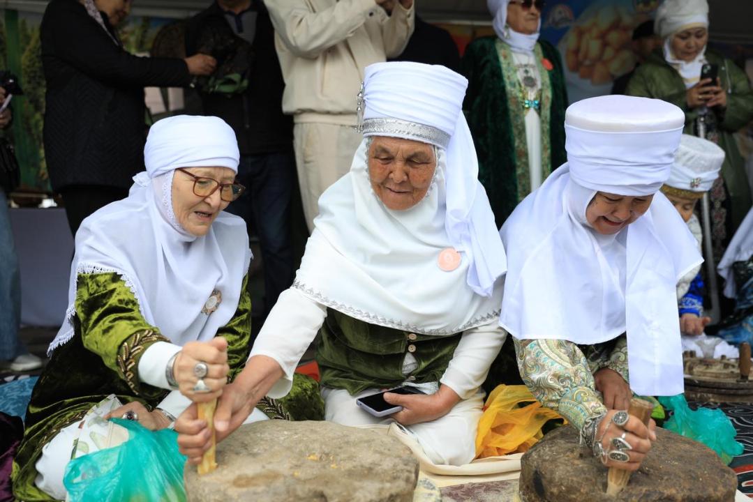 https://www.adyrna.kz/storage/uploads/ExQKfpy0ib4YYKVI6JGRhWKgzXCv69I6TNVmAu65.jpg