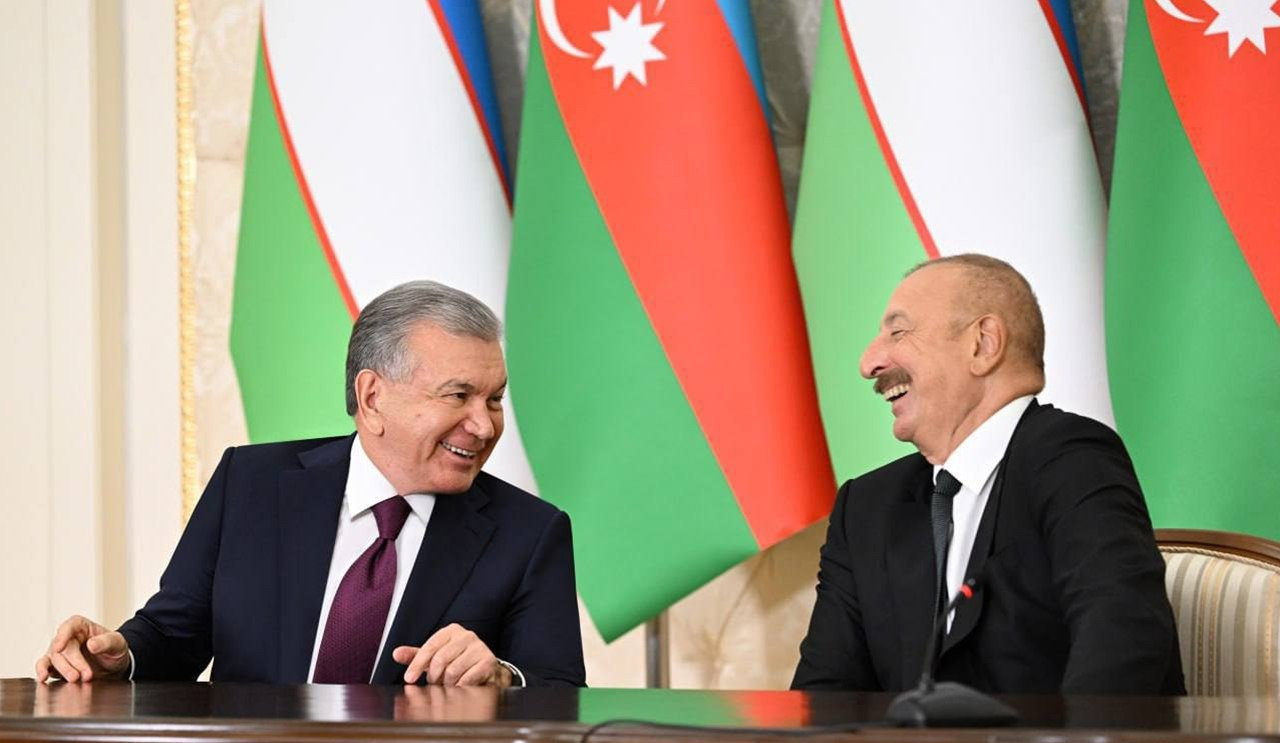 https://www.adyrna.kz/storage/uploads/Lx1r722W5HTW45tPNhVsnaZEbCb7l9zJzUPoBdZK.png