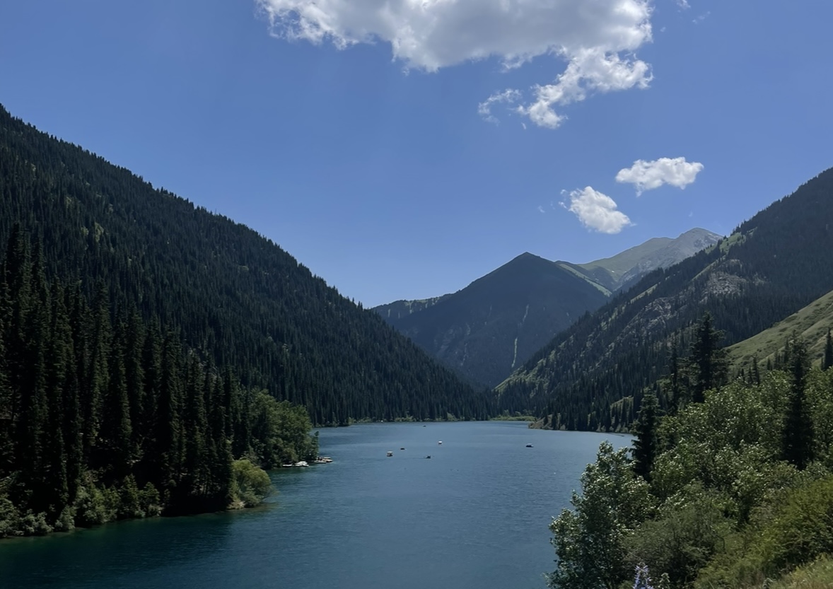 https://www.adyrna.kz/storage/uploads/h5JTS2s7miuQ5EKCvQVmkNFawziZPeeSCWDFOzek.jpg