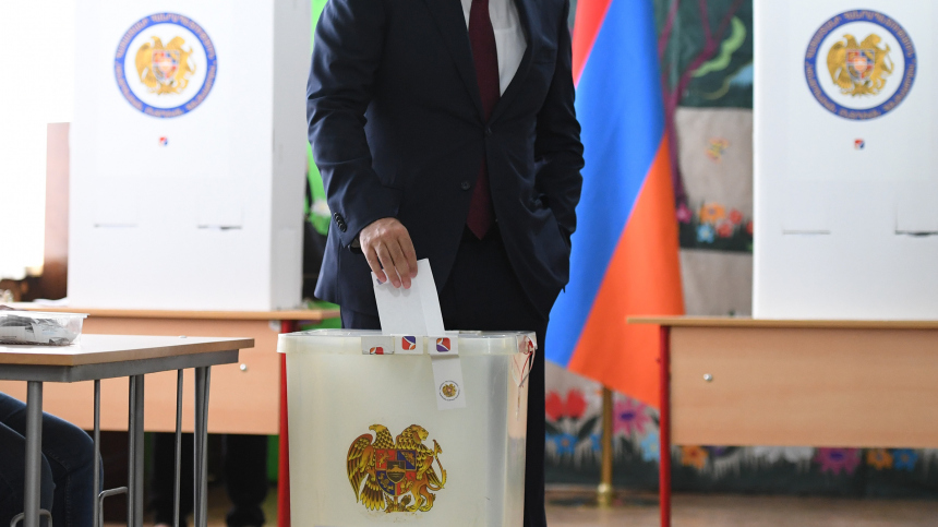 https://www.adyrna.kz/storage/uploads/ybudcKacUdB3720lxjUv60o1pTvAaYNzlgbnVuiP.jpg